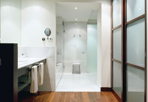 Hotel Hospes Am&eacute;rigo: cuarto de ba&ntilde;o