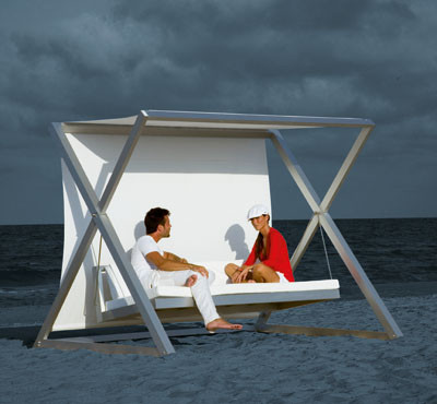 Gandia Blasco - Novedades 2009 10 columpio 01