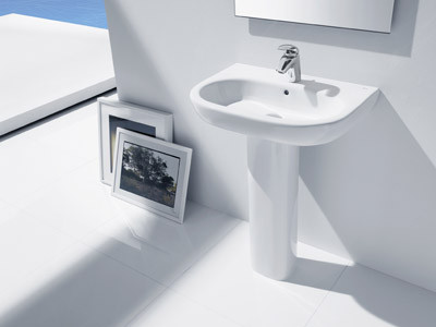 lavabo con pedestal