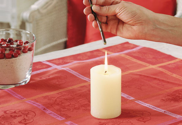 Centros de mesa de Navidad. Flor de Pascua (II) 8 Centro de Navidad con arándanos