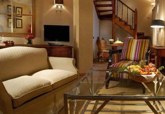 Gran Hotel Bahia Duque