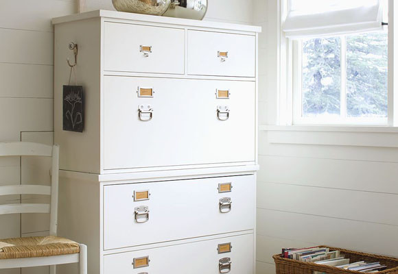 Un pequeño escritorio en el dormitorio - Soluciones - DecoEstilo.com