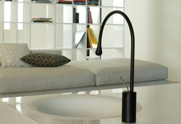 Aguamanos en el comedor