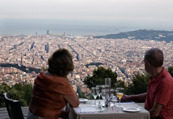 Cena con estrellas en el observatorio de Fabra