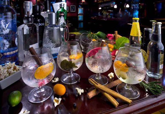 Cocktelería O´Clock