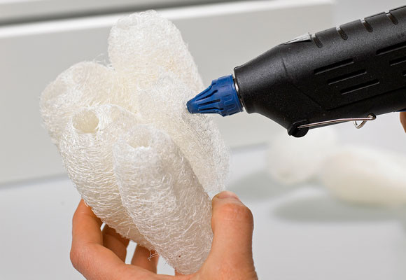 Un centro con esponjas de lufa