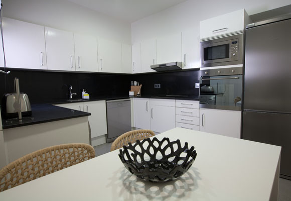 Apartment Sixtyfour: Cocina