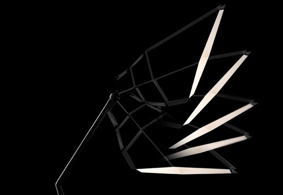 Pet, una lámpara de sobremesa