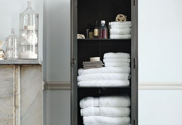 Toallas dobladas y apiladas