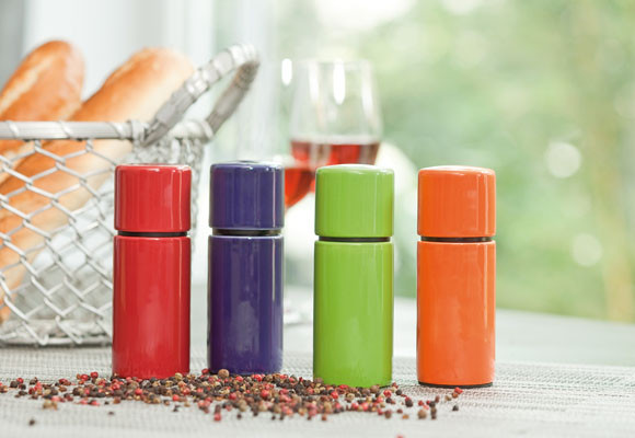 Llega la primavera: Dale color a tu cocina!! 9 Molinillos