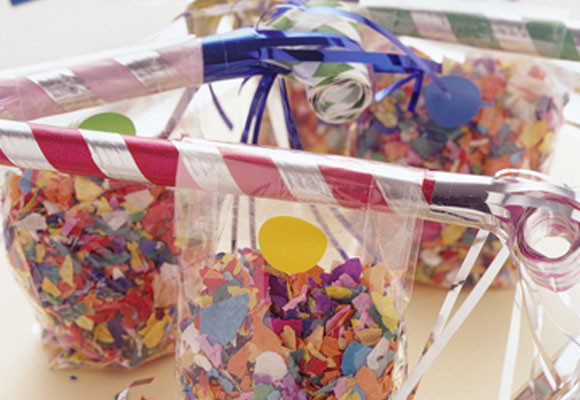 Matasuegras y confeti