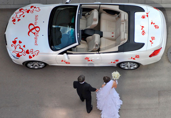 La decoración del coche de novios 13 El coche de los novios