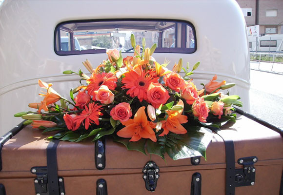 La decoración del coche de novios 7 Flores