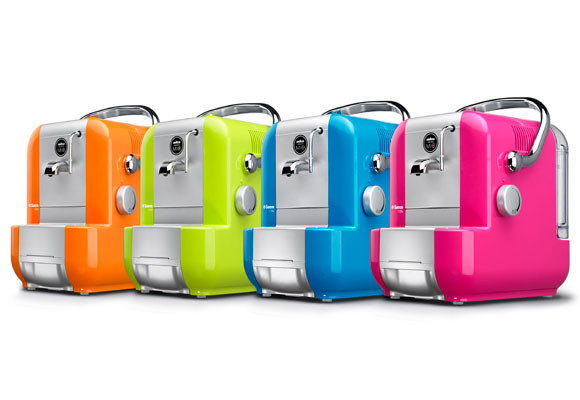 Nuevos colores fluor llegan a Lavazza