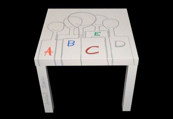 Mesa de Anabel Alonso