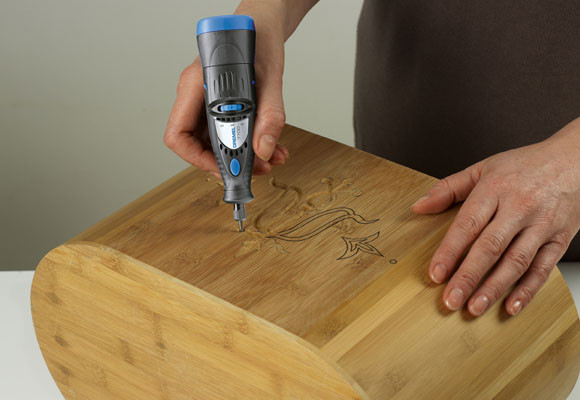 Una jardinera tallada