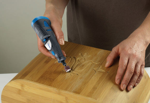 Una jardinera tallada