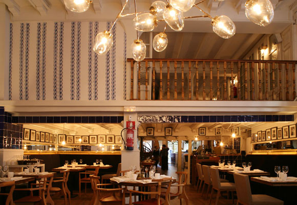 Restaurante brasería Grill Room 