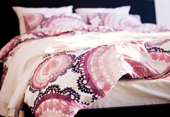 Un dormitorio con pocos recursos