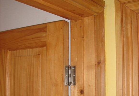 Cómo corregir una puerta que roza 10 Corregir una puerta que roza