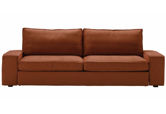 Un salón con varias zonas 