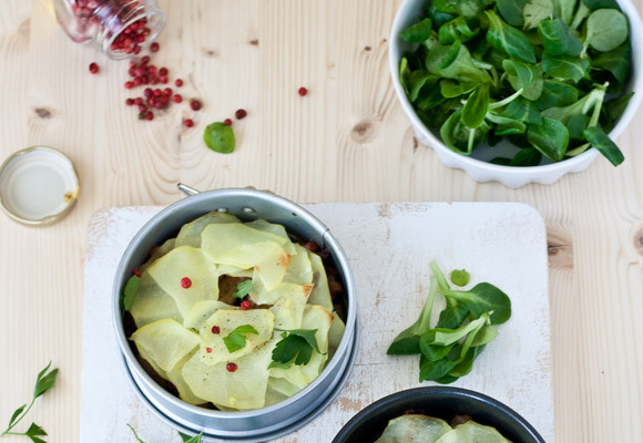 Receta tarta de patata con salteado de setas