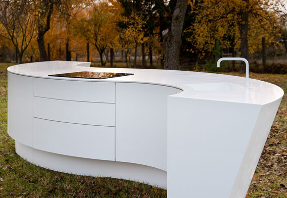 Una cocina funcional, con curvas 