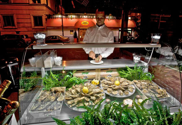 Celebra el día del padre en un restaurante 