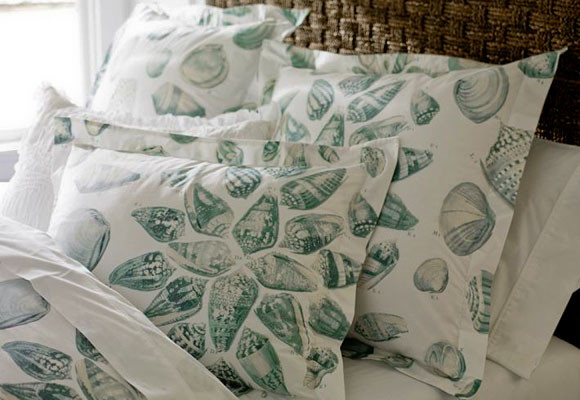 Fusión navy-Mint en el dormitorio 