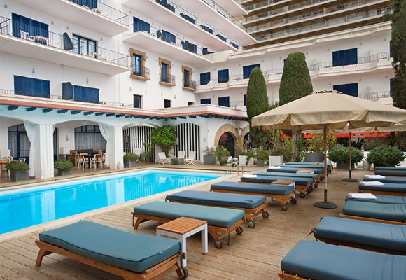 Hotel Trias & Restaurant 17 Hotel Trias & Restaurant