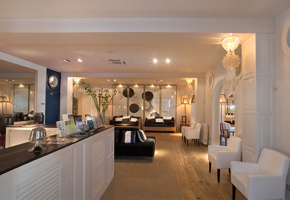 Hotel Trias & Restaurant 8 Hotel Trias & Restaurant