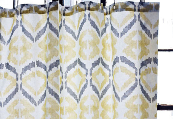 Estampado étnico en el baño