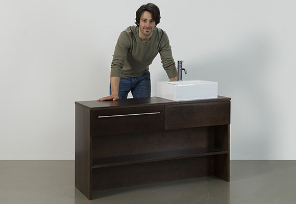 Mueble clásico para el lavabo