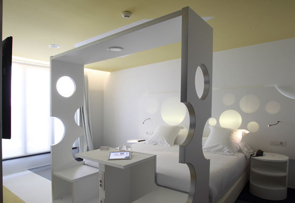 Room Mate Pau 8 Room Mate Pau