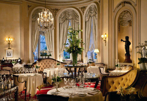 Celebra el día de la Hispanidad en el Ritz 