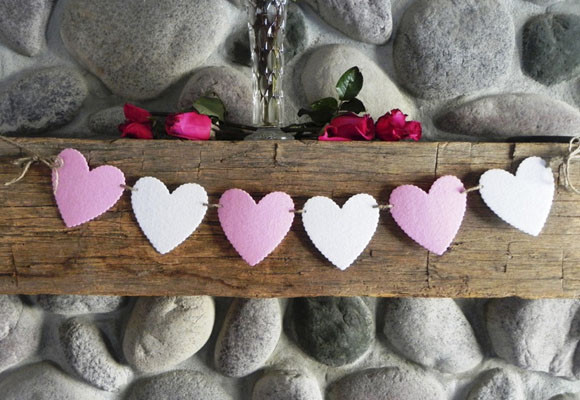 Corazones de fieltro