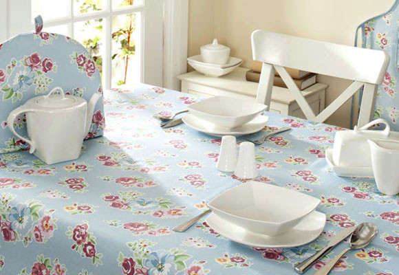 Cambia de mantel, y cambiará tu cocina! 