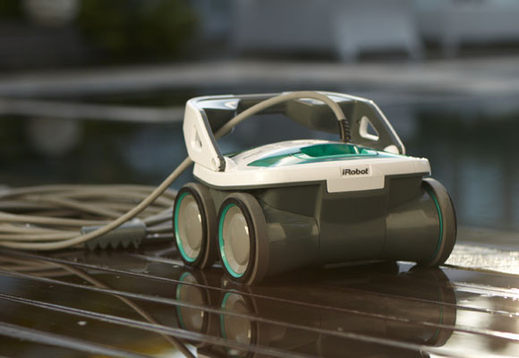 Robots de limpieza para piscinas y canalones 