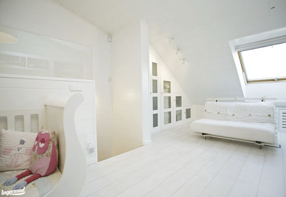 Cuarto de juegos en la buhardilla 