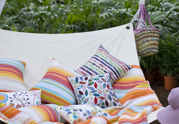 La siesta en el columpio