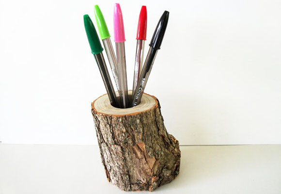 Objetos decorativos con ramas secas