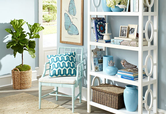 Rincones azules en el salón