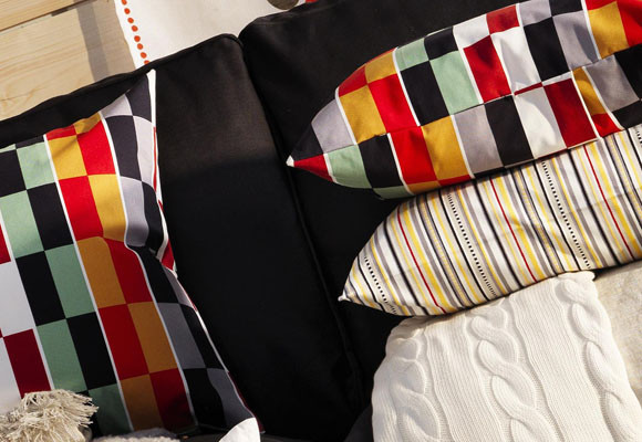 Un salón muy colorido