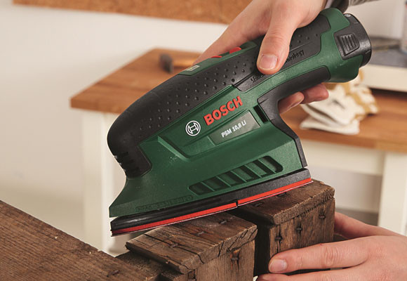 Un carrito auxiliar para la barbacoa