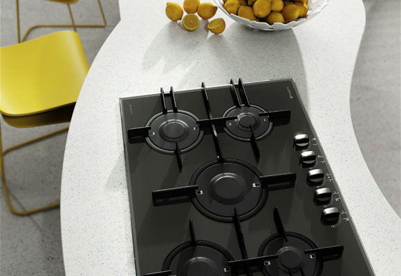 Encimeras de gas Hotpoint con tecnología Direct Flame 