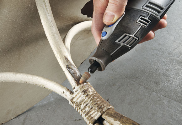 Volver a pintar los muebles del jardín