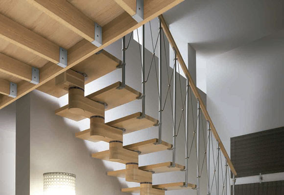 Altillos y escaleras Rintal