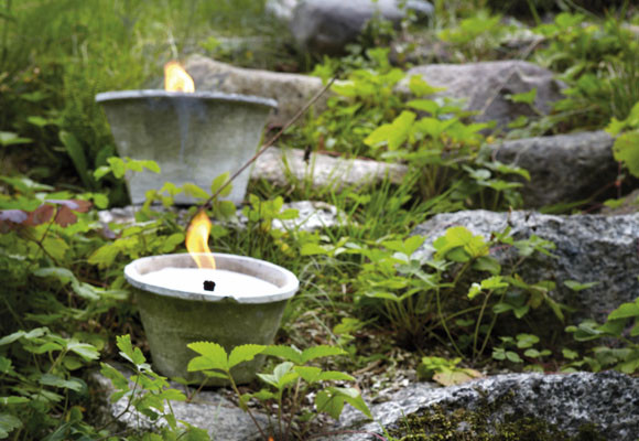 Velas para iluminar el jardín