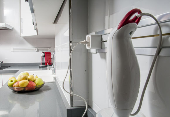 Conéctate sin cables en múltiples espacios 10 enchufe_deslizante_5.jpg