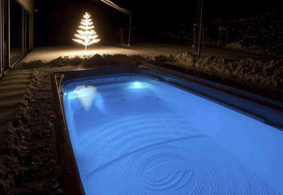 Swim Spa: Nadar en invierno bajo el cielo descubierto.